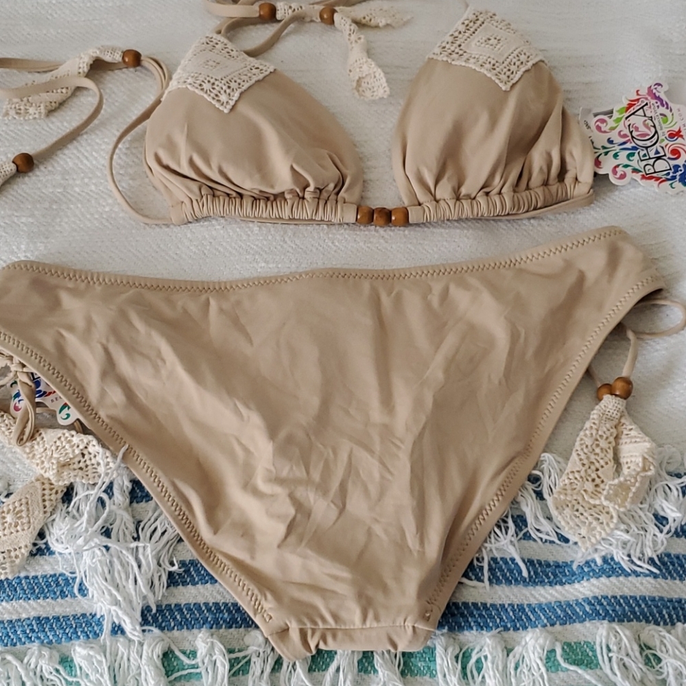 Becca bikini macramé' w/beads NWT - Picture 10 of 11